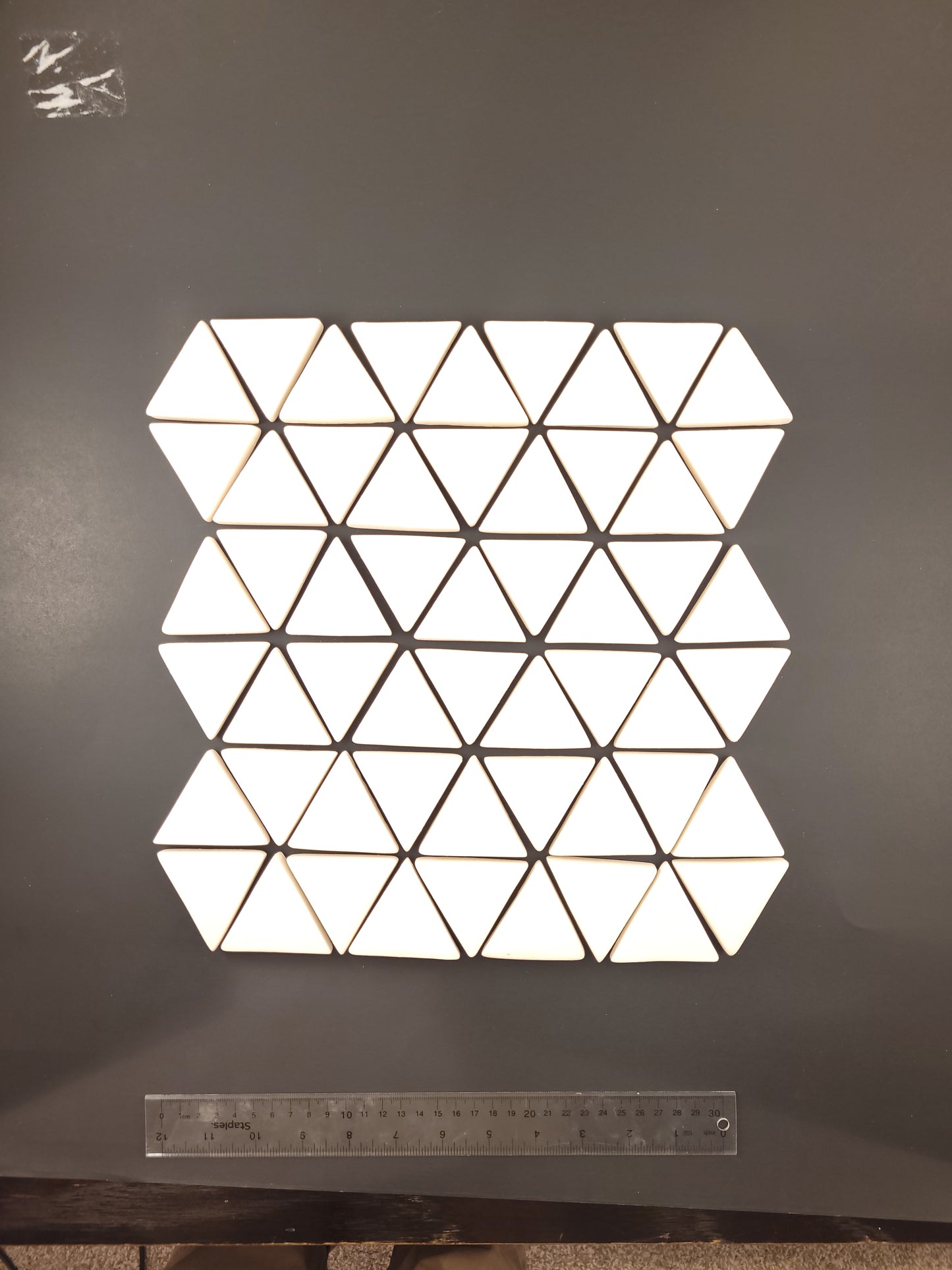 3x3  Petite Triangle Per Square Foot (16 Tiles)