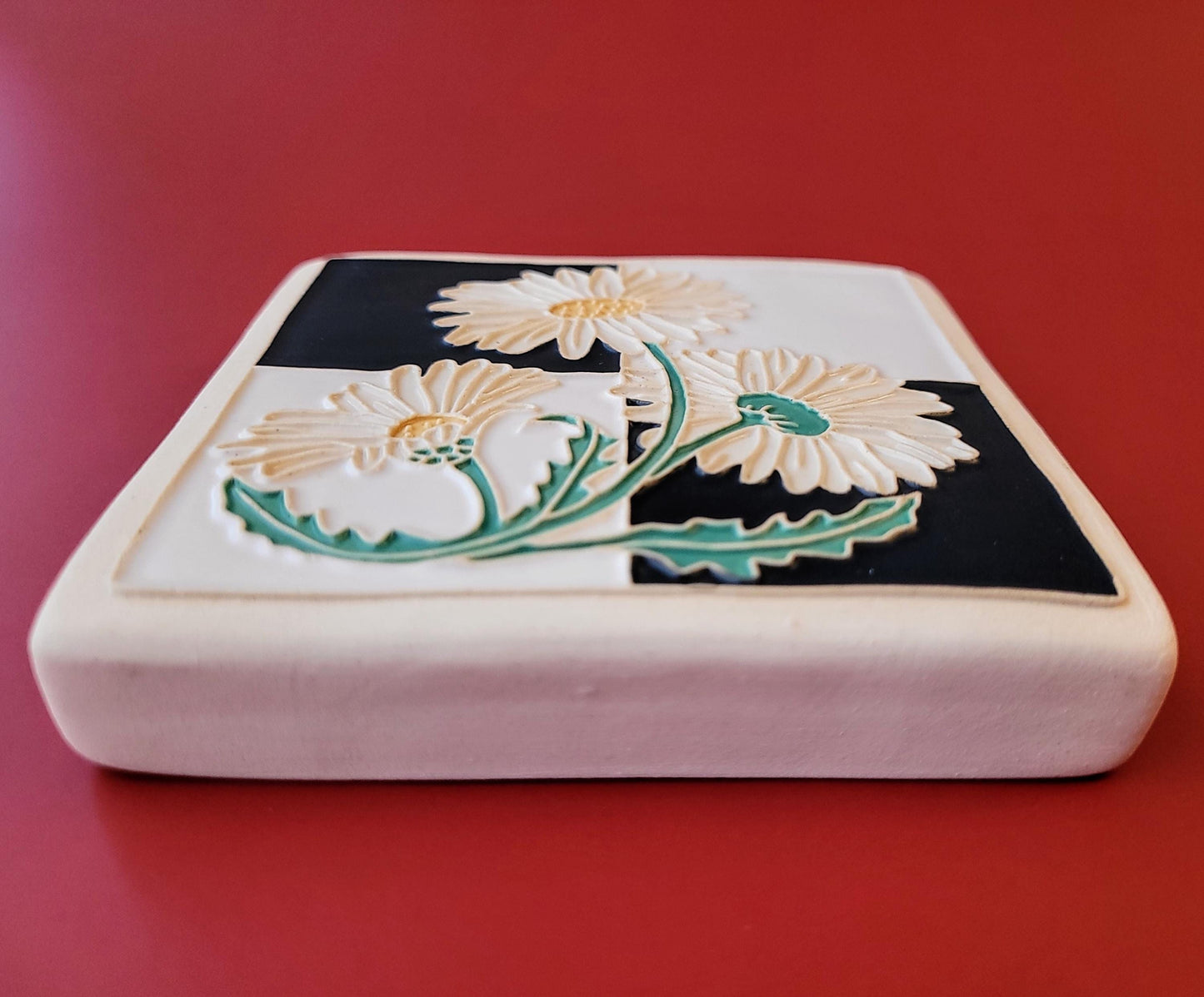Daisy Tile, Handmade ceramic art tile