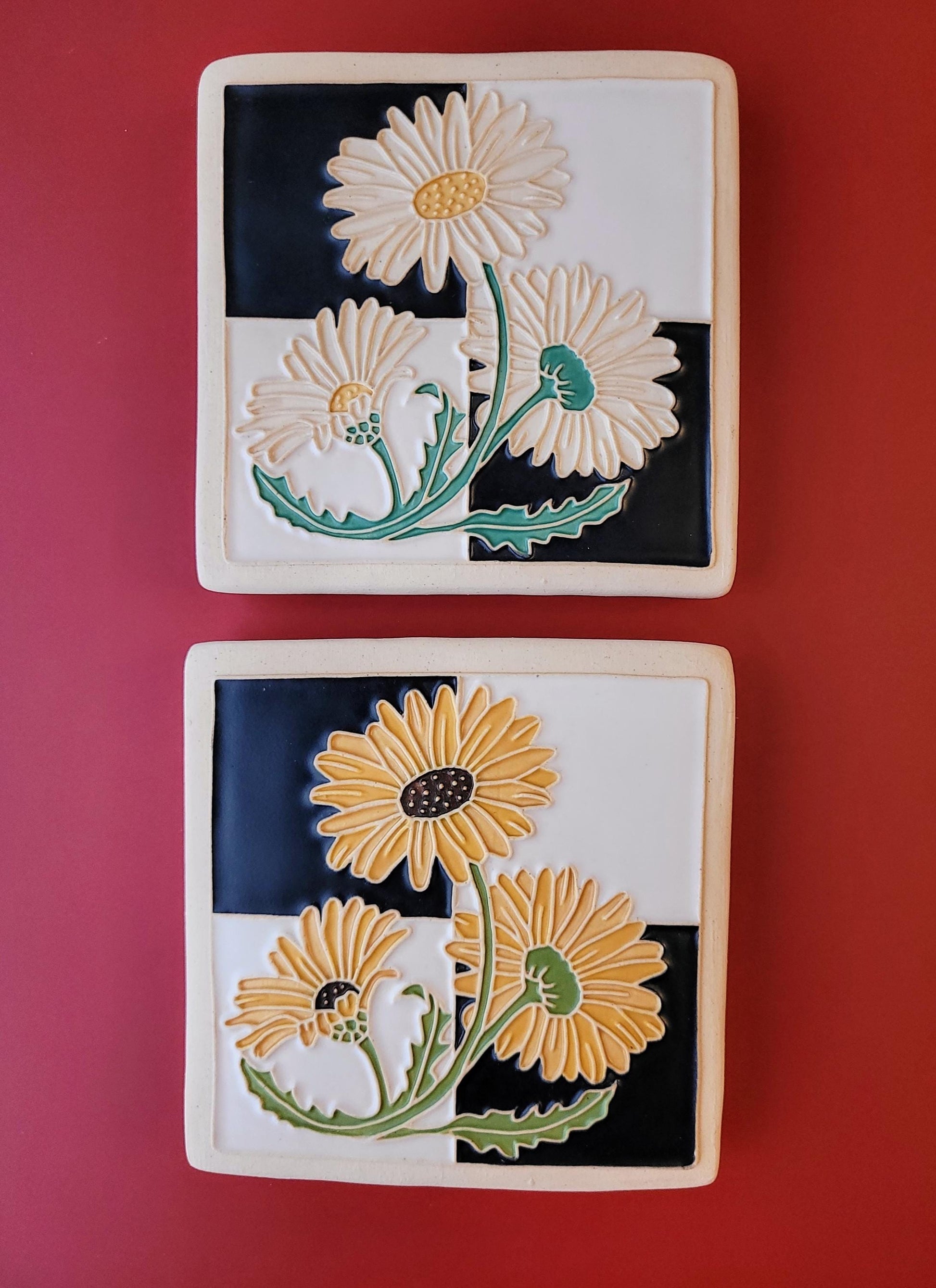 Daisy Tile, Handmade ceramic art tile