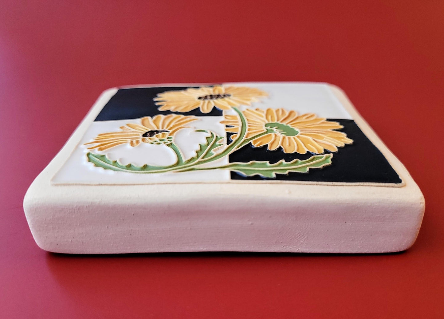 Daisy Tile, Handmade ceramic art tile