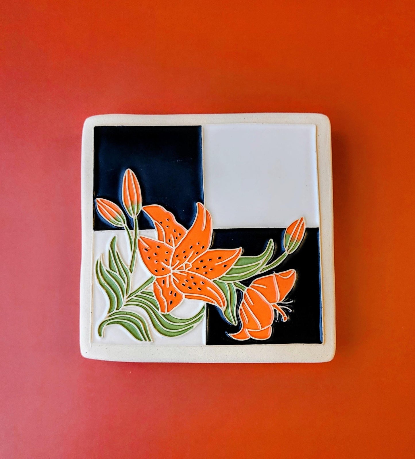 Day Lilly Flower Tile, Handmade 4x4 ceramic art tile